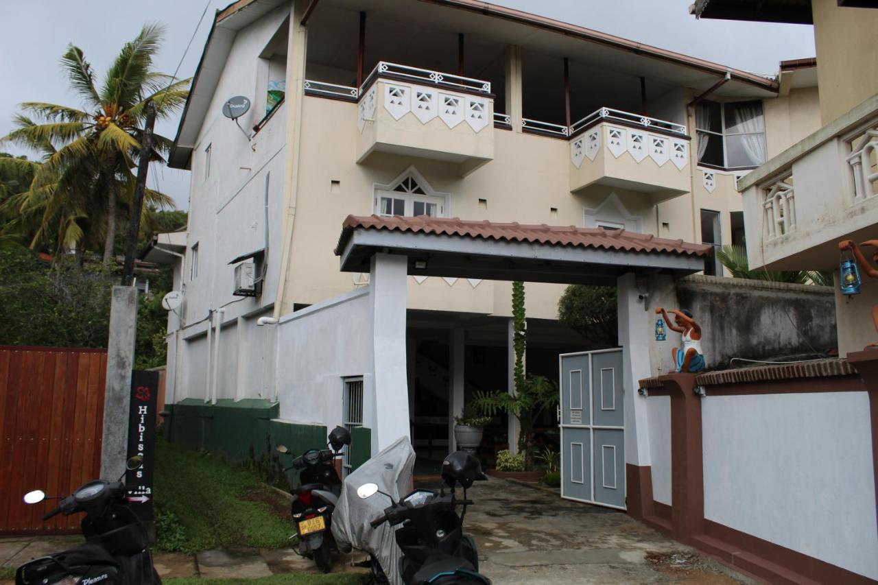 Blue Eyes Inn Unawatuna Ngoại thất bức ảnh